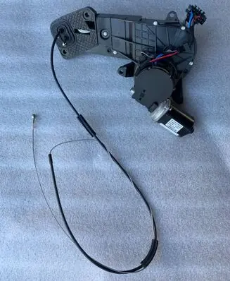 Mercedes-Benz V Class W447 Sliding door motor assembly A4477603300