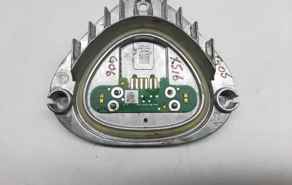 BMW X5 G05 LED ballast control module G171529