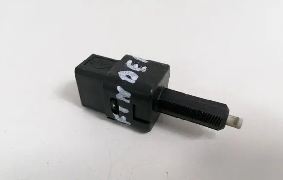 Nissan Pathfinder R51 Brake pedal sensor switch