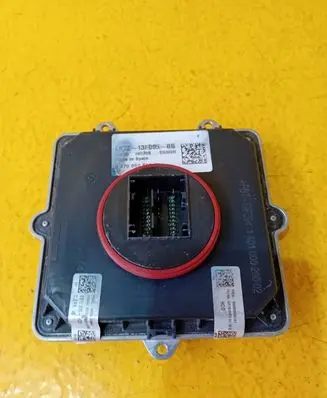Land Rover Discovery Sport Voltage converter/converter module LK7213E005BB