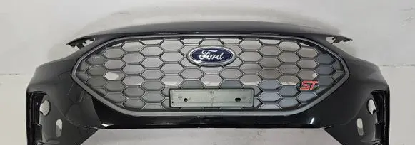 Ford Focus Front bumper NX7B17C831SA NX7B17757S