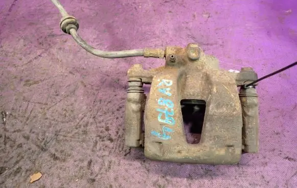 Fiat Punto (199) Front brake caliper