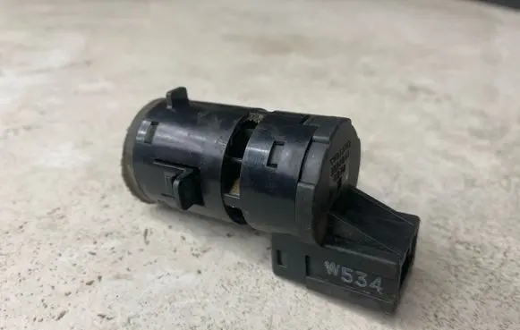 Volvo V50 Air quality sensor 3524841