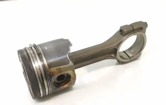 Renault Trafic II (X83) Piston with connecting rod 080315