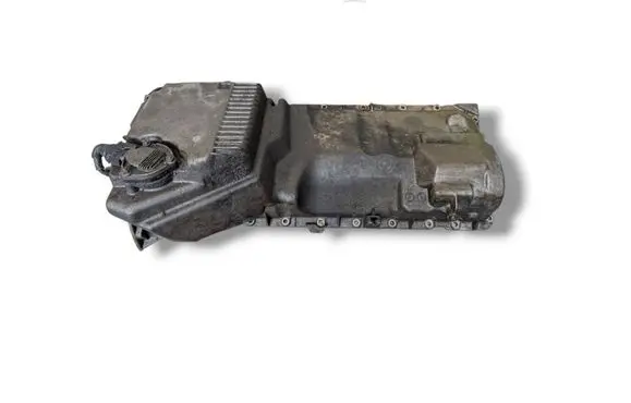 BMW 5 E39 Oil sump 1709248