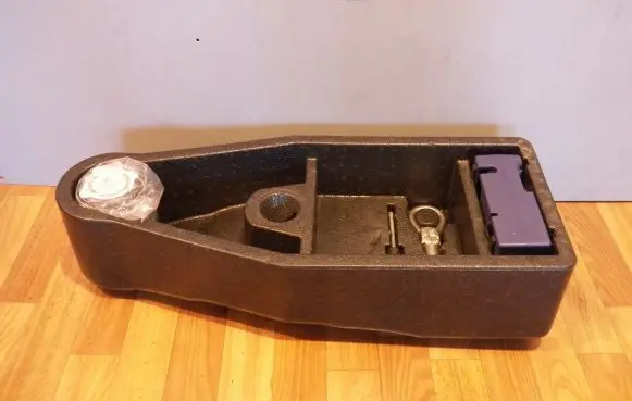 Opel Insignia A Tool box 328912134 1010006 101628455