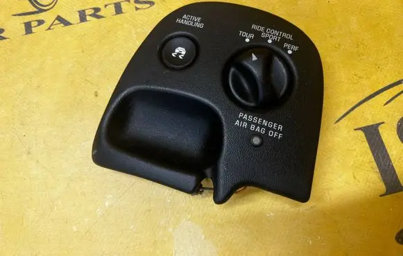 Chevrolet Corvette C5 Traction control (ASR) switch 10440630