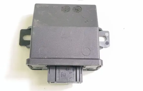 Peugeot 5008 II Light module LCM 9827096780