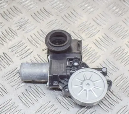 Toyota C-HR I Front door window regulator motor AE0620203901 85720F4010