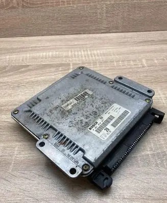 Citroen C5 Engine control unit/module ECU 9638795280 0281010371