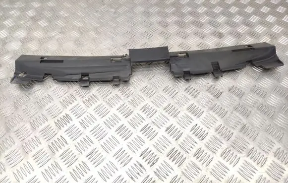Opel Vivaro Radiator trim 8200414161 96854399