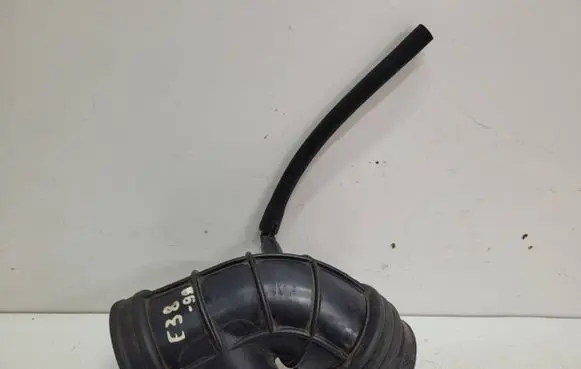 BMW 5 E39 Air intake hose/pipe 13541435625