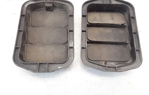 Mazda 2 Quarter panel pressure vent D6515192