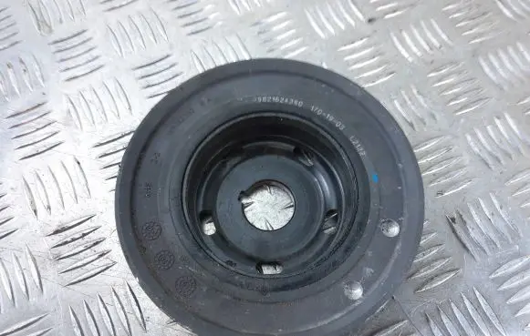 Peugeot 3008 II Crankshaft pulley 9821624380