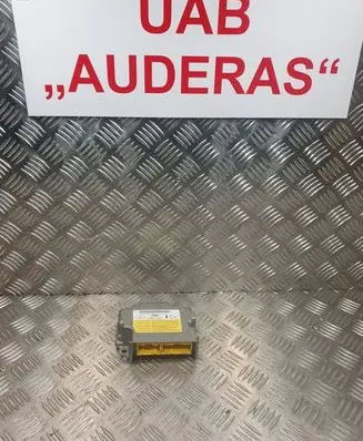 Mercedes-Benz A W169 Airbag control unit/module A16982068726