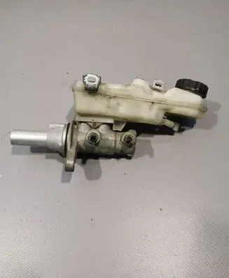 Toyota Auris E180 Master brake cylinder