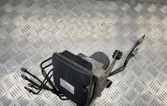 BMW 5 F10 F11 ABS Pump 6797045