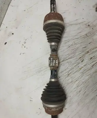 Volvo S40, V40 Front driveshaft 