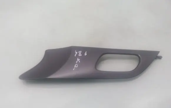 Peugeot 407 Other front door trim element 964353137702