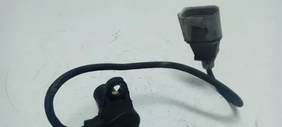 Volkswagen Phaeton Crankshaft position sensor 0261210146