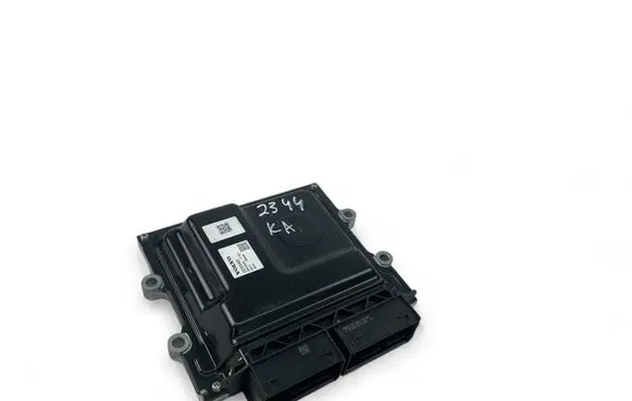 Volvo XC40 Engine control unit/module ECU 32203480