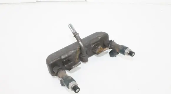 Subaru Legacy Fuel injectors set 182032403 1820324 1820