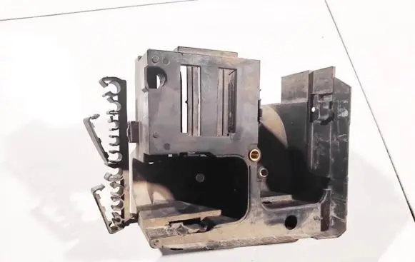Seat Toledo III (5P) Fuse box cover 1k0907361b
