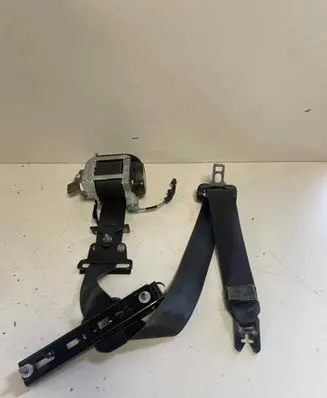 Volvo V60 Front seatbelt 616155800 012R0000