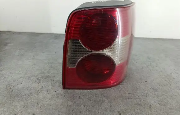 Volkswagen PASSAT B5.5 Rear/tail lights 3B9945096AA