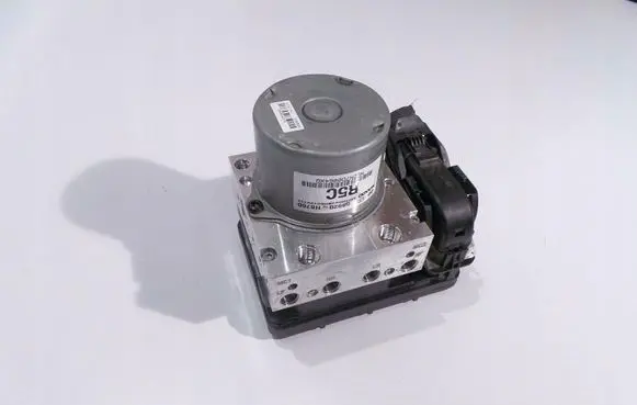 KIA Stonic ABS Pump 58920H8760