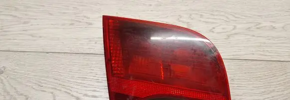 Audi A4 S4 B7 8E 8H Tailgate rear/tail lights 8e9945093