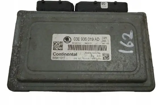 Skoda Fabia Mk2 (5J) Engine control unit/module 03E906019AD