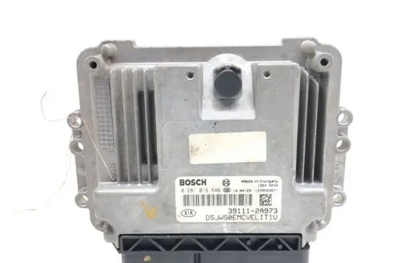 KIA Ceed Engine control unit/module ECU 39111-2A973