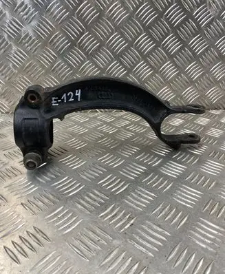 Audi A6 S6 C7 4G Lower shock absorber bracket 8K0413L