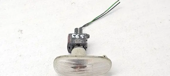 Saab 9-3 Ver2 Front fender indicator light 