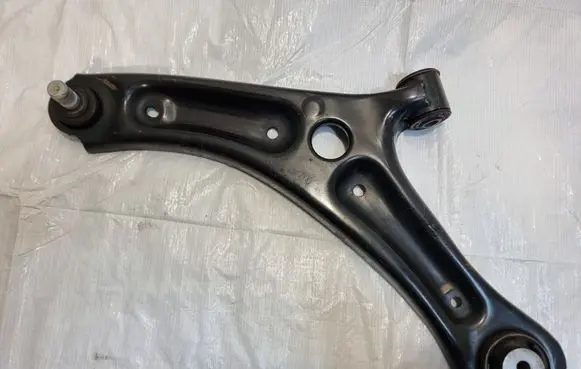 Ford Ecosport Front control arm GN153051BA