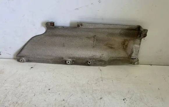 BMW 4 F36 Gran coupe Exhaust heat shield 7284934 51757284934