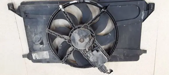 Ford Focus Fan set 3M518C607EC