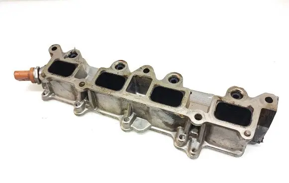 Volkswagen PASSAT B7 Fuel main line pipe 0261545051 13521003785 GK284AHB