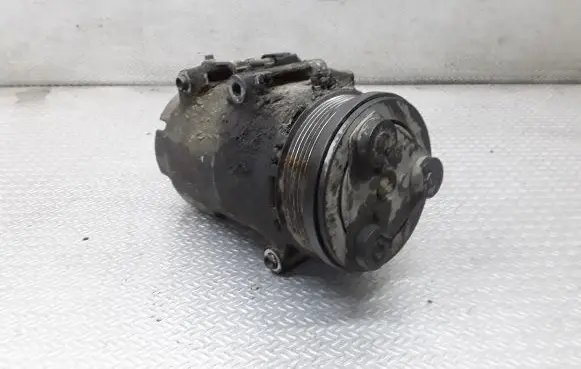 Ford Focus C-MAX Air conditioning (A/C) compressor (pump)
