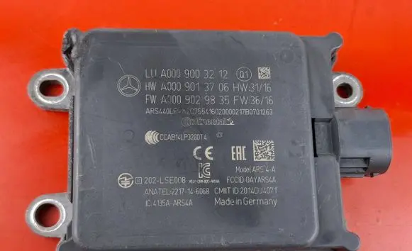Mercedes-Benz E W213 Distronic sensor radar A0009003212