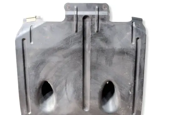 Ford Focus Engine splash shield/under tray BM51A11782AB