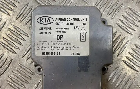 KIA Sorento Airbag control unit/module 959103E100 62S0165513E 5WK43062
