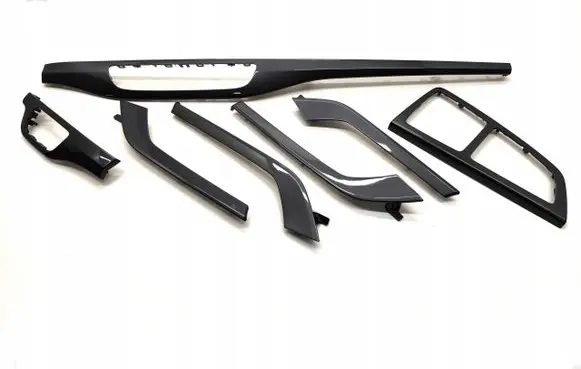 Audi Q7 4M Rear door card panel trim 4M0867420
