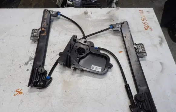 Tesla Model 3 Front door window regulator with motor 109662020J AD520336002972