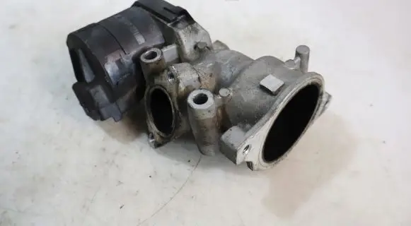 Opel Astra J EGR valve