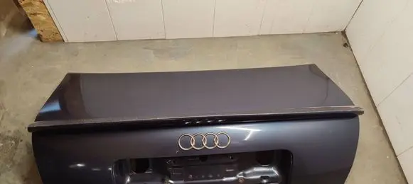 Audi A6 S6 C5 4B Tailgate/trunk/boot lid