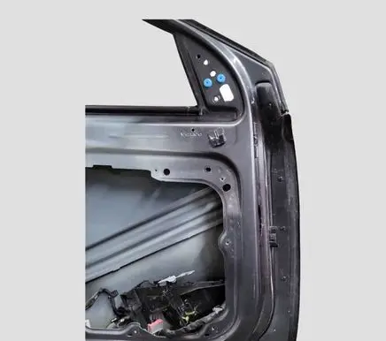 Volvo V40 Front door