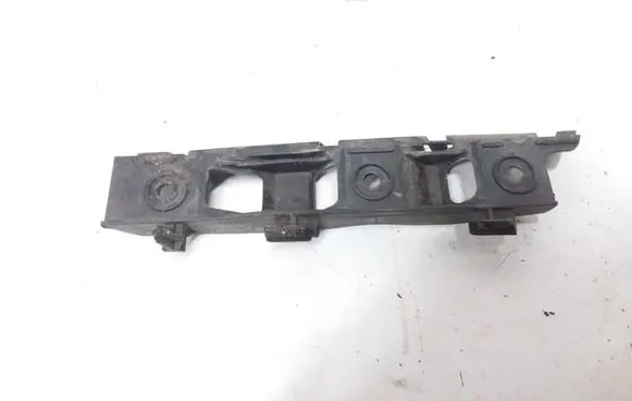 Volkswagen PASSAT B6 Front bumper mounting bracket 3C0807184