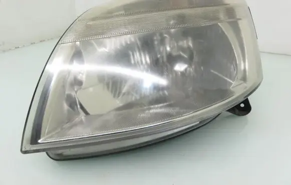Peugeot Partner Headlight/headlamp 